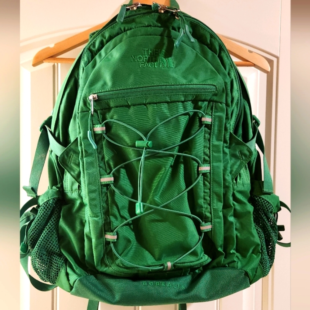 The North Face Borealis Backpack Kelly Green 28L